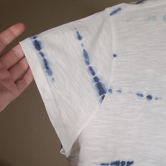Sonoma Women's White and Blue Tie Dye Striped Tee XL - Picture 5 of 7